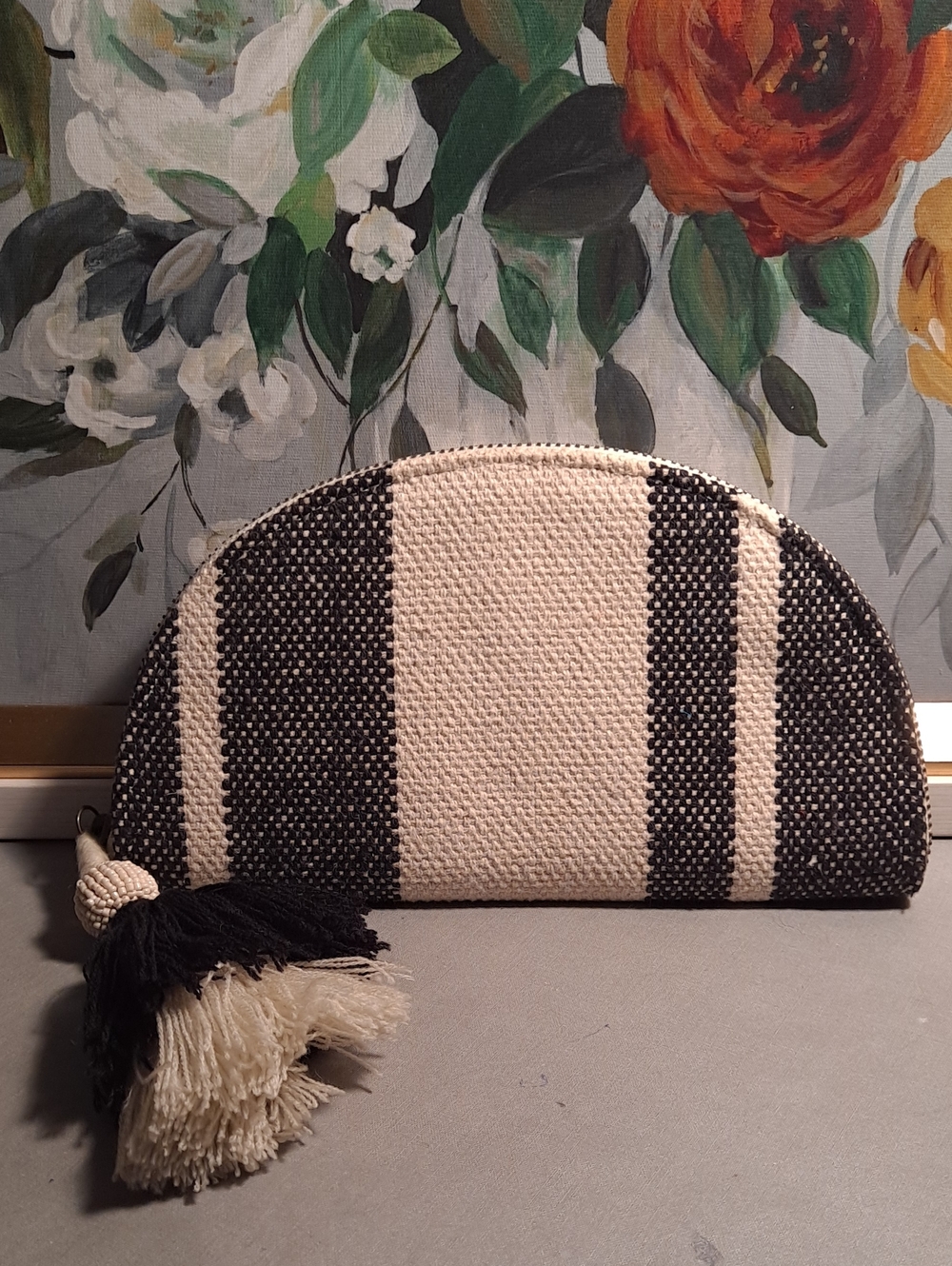 Universal Thread Black Cream Woven Cotton Tassel Zip Around Pouch Clutch Bag
